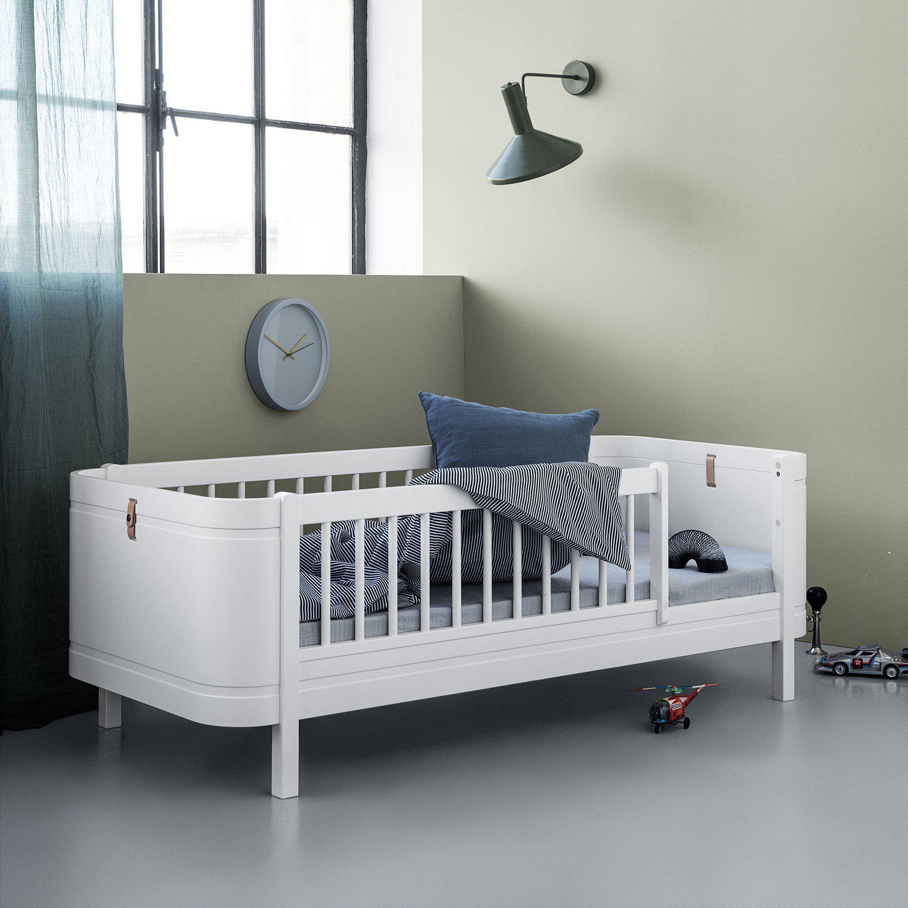 Oliver Furniture Wood Collection Mini+ Bett 68x122/162 cm, weiß