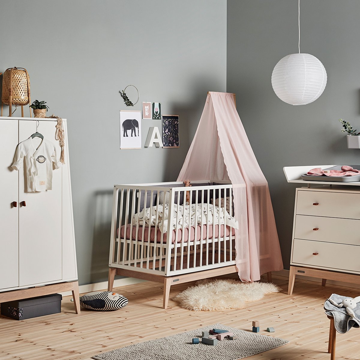 Leander Luna Babybett weiß/Eiche