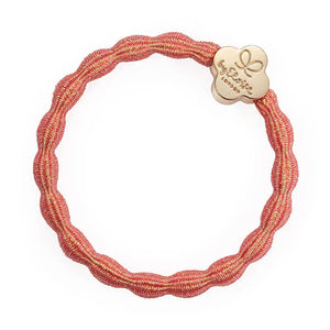 BY ELOISE ARMBAND CORALE PINK MIT KLEEBLATT