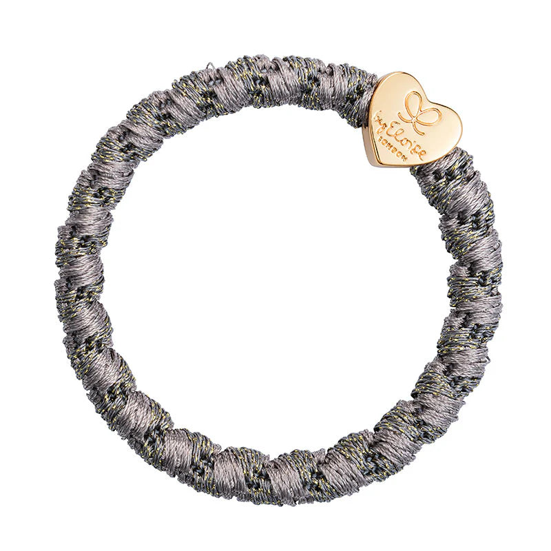 BY ELOISE ARMBAND GRAU MIT HERZ